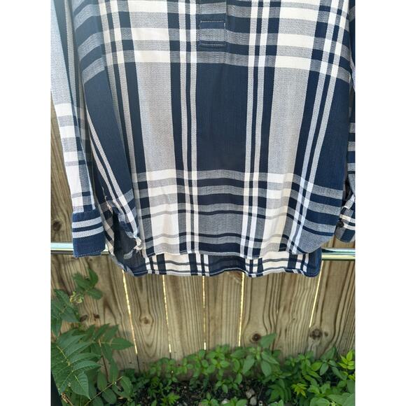 Liz Claiborne Navy & White Plaid Button-Up Blouse – Size Small - Picture 5 of 5